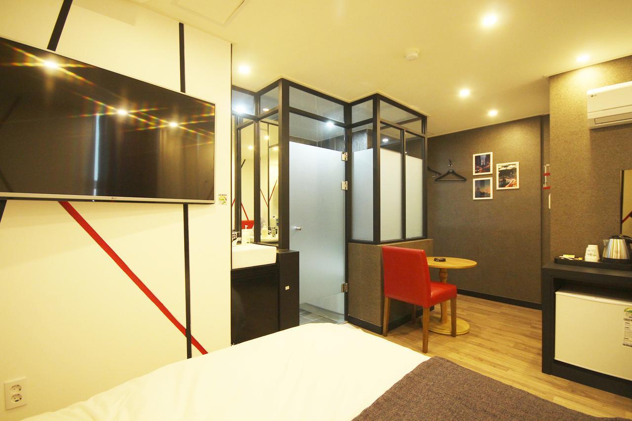Haru Hotel Gimhae Екстериор снимка