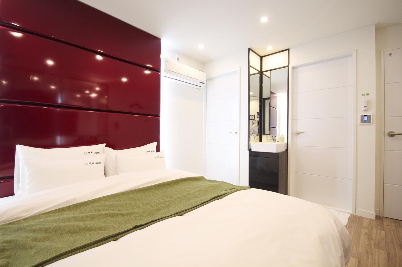 Haru Hotel Gimhae Екстериор снимка