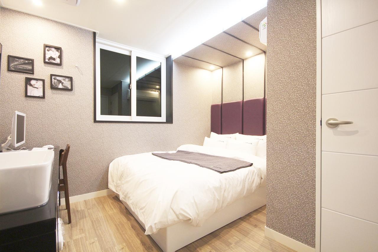Haru Hotel Gimhae Екстериор снимка