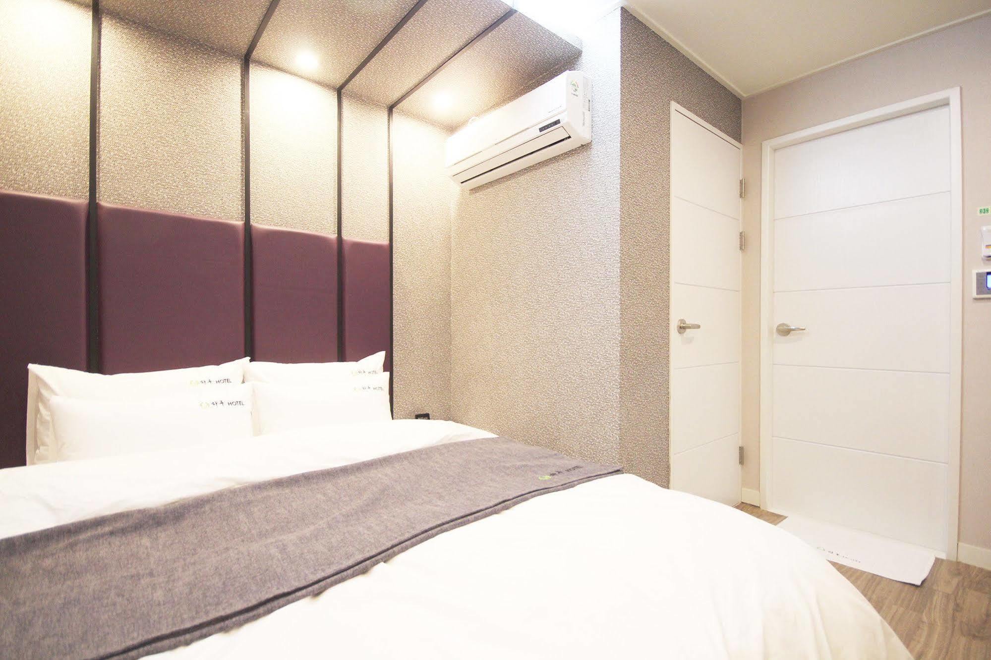 Haru Hotel Gimhae Екстериор снимка